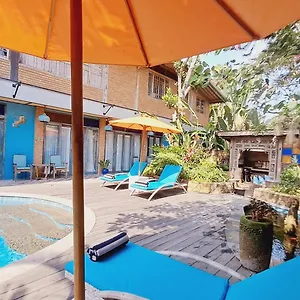  Villa Ayu Dira Heritage House